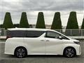 2019 Toyota Alphard
