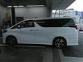 2020 Toyota Alphard