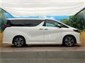 2022 Toyota Alphard