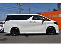 2022 Toyota Alphard