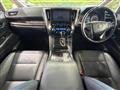 2022 Toyota Alphard