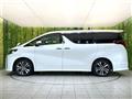 2022 Toyota Alphard