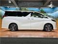 2022 Toyota Alphard