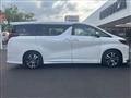 2022 Toyota Alphard