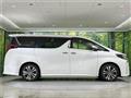 2022 Toyota Alphard