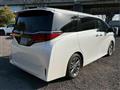 2023 Toyota Alphard