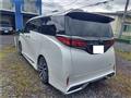 2023 Toyota Alphard