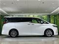 2025 Toyota Alphard