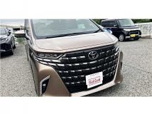 2025 Toyota Alphard