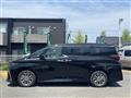 2025 Toyota Alphard
