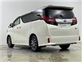 2016 Toyota Alphard Hybrid