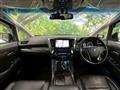 2016 Toyota Alphard Hybrid