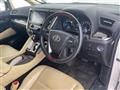 2016 Toyota Alphard Hybrid