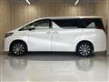2016 Toyota Alphard Hybrid