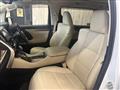 2016 Toyota Alphard Hybrid