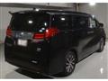 2016 Toyota Alphard Hybrid