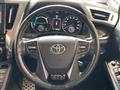 2016 Toyota Alphard Hybrid