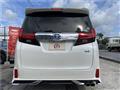 2016 Toyota Alphard Hybrid