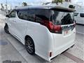 2016 Toyota Alphard Hybrid