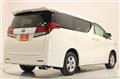 2015 Toyota Alphard Hybrid