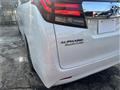 2015 Toyota Alphard Hybrid