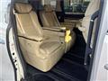 2015 Toyota Alphard Hybrid