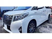 2015 Toyota Alphard Hybrid