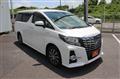 2015 Toyota Alphard Hybrid