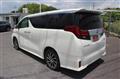 2015 Toyota Alphard Hybrid