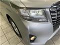 2015 Toyota Alphard Hybrid