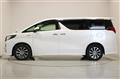 2015 Toyota Alphard Hybrid