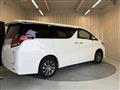 2015 Toyota Alphard Hybrid