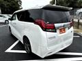2015 Toyota Alphard Hybrid