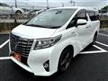 2015 Toyota Alphard Hybrid