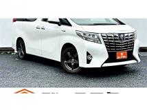 2015 Toyota Alphard Hybrid