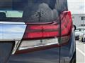 2015 Toyota Alphard Hybrid