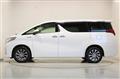 2015 Toyota Alphard Hybrid