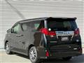 2015 Toyota Alphard Hybrid