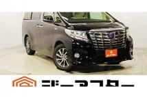 2015 Toyota Alphard Hybrid