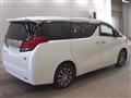 2015 Toyota Alphard Hybrid