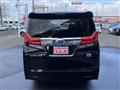 2015 Toyota Alphard Hybrid