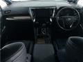 2015 Toyota Alphard Hybrid