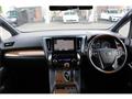 2015 Toyota Alphard Hybrid