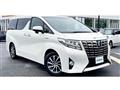 2015 Toyota Alphard Hybrid