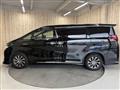 2015 Toyota Alphard Hybrid