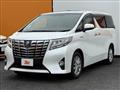 2015 Toyota Alphard Hybrid