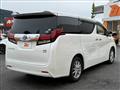 2015 Toyota Alphard Hybrid