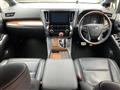 2015 Toyota Alphard Hybrid