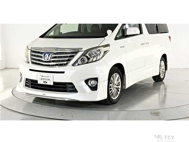 2014 Toyota Alphard Hybrid