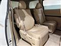 2013 Toyota Alphard Hybrid
